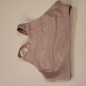 #1218 Lululemon tank  size 4 t589.